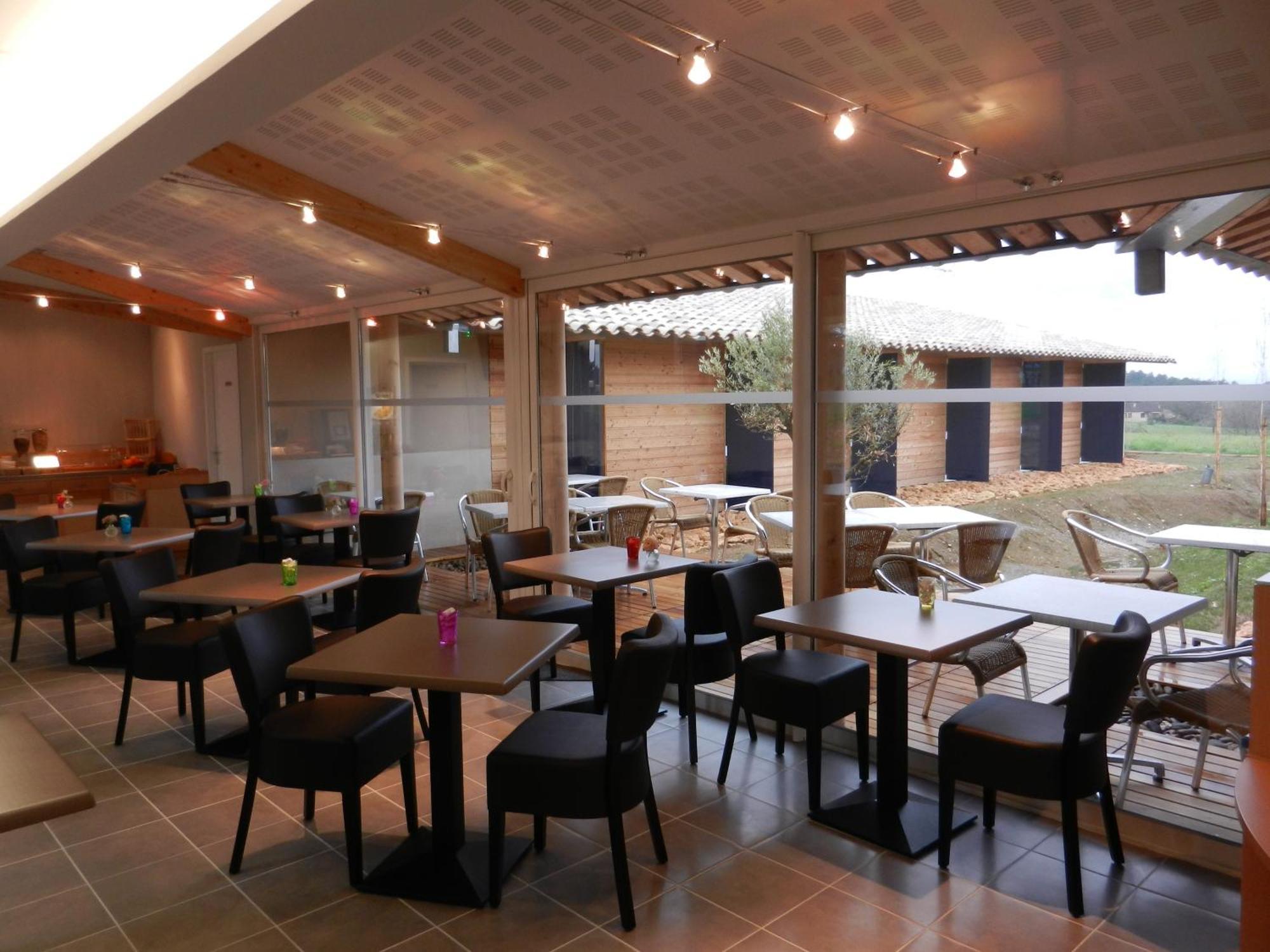 The Originals City, Hotel Albizia, 사흘라 라 카네다 외부 사진